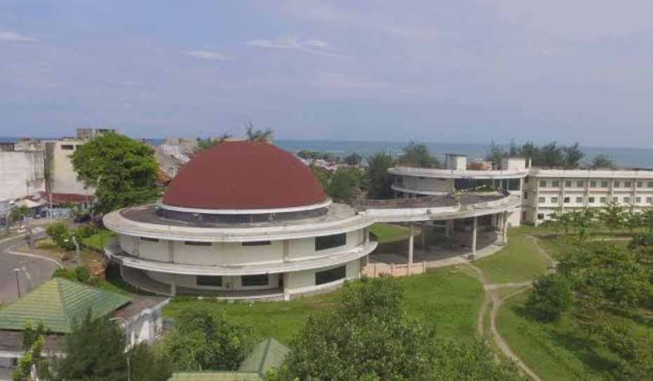 Pemprov Siap Hibahkan Mess Pemda dan Taman Remaja ke Pemkot Bengkulu, Gubernur: Hidupkan Kembali Kota Lama