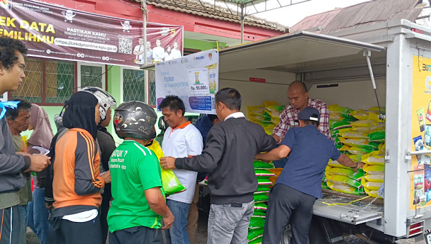 Warga Serbu Operasi Beras Murah di Kota Curup, Beras 5 Kg Hanya Rp55 ribu