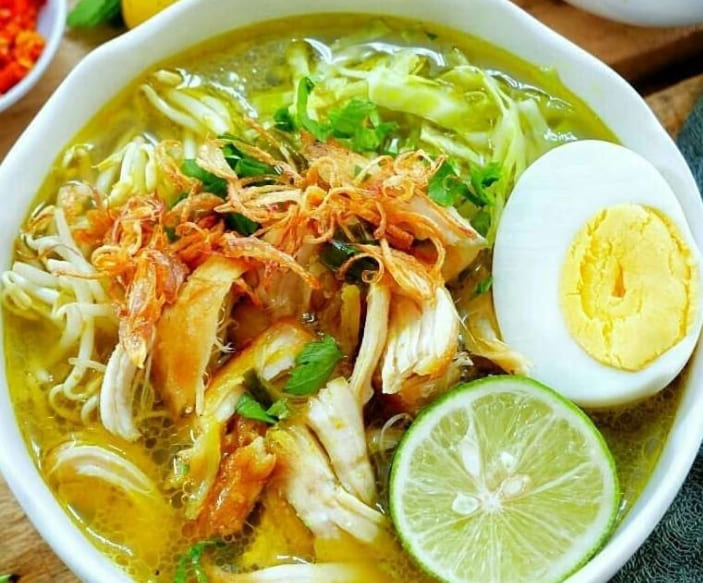 Resep Soto Ayam Bening, Intip Cara Membuatnya di Sini!