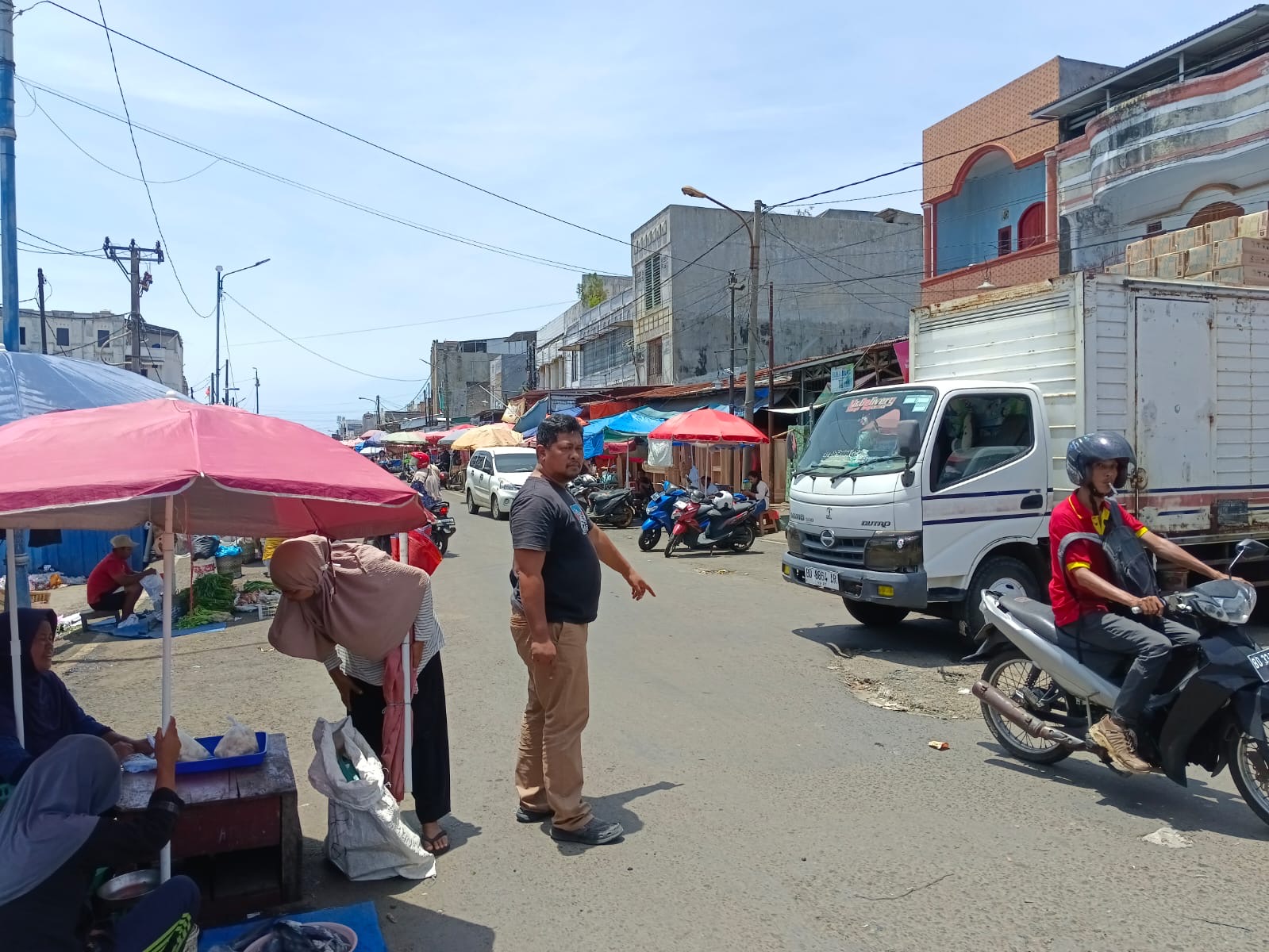 Jukir Pasar Panorama Ditikam Sajam Karena Lapak Jualan