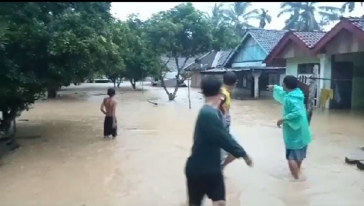 Hujan Deras, 4 Kecamatan di Kabupaten Kaur Terdampak Banjir