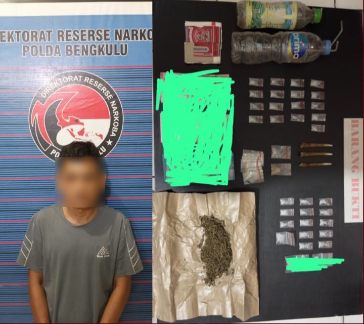 Warga Mukomuko Diringkus Saat Transaksi Narkoba, 33 Paket Sabu Disita