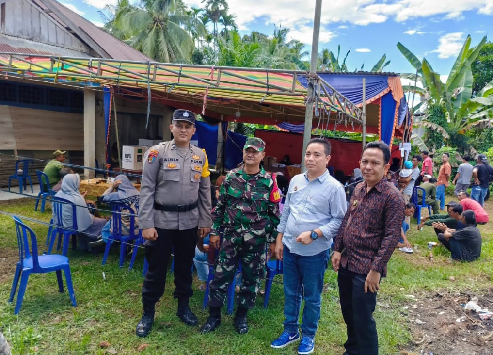 Sukseskan Jalannya Pemilu, Kejari Seluma Pantau Pencoblosan di Desa Talang Tinggi