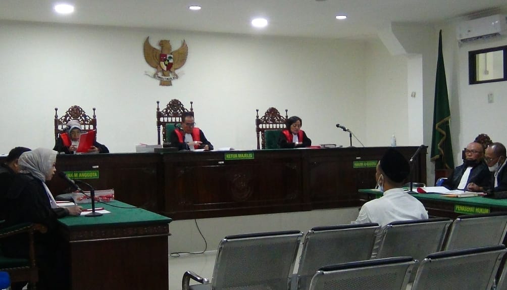 Terdakwa Kasus Korupsi Dana KUR Bank BUMN Lebong Jalani Sidang Perdana 