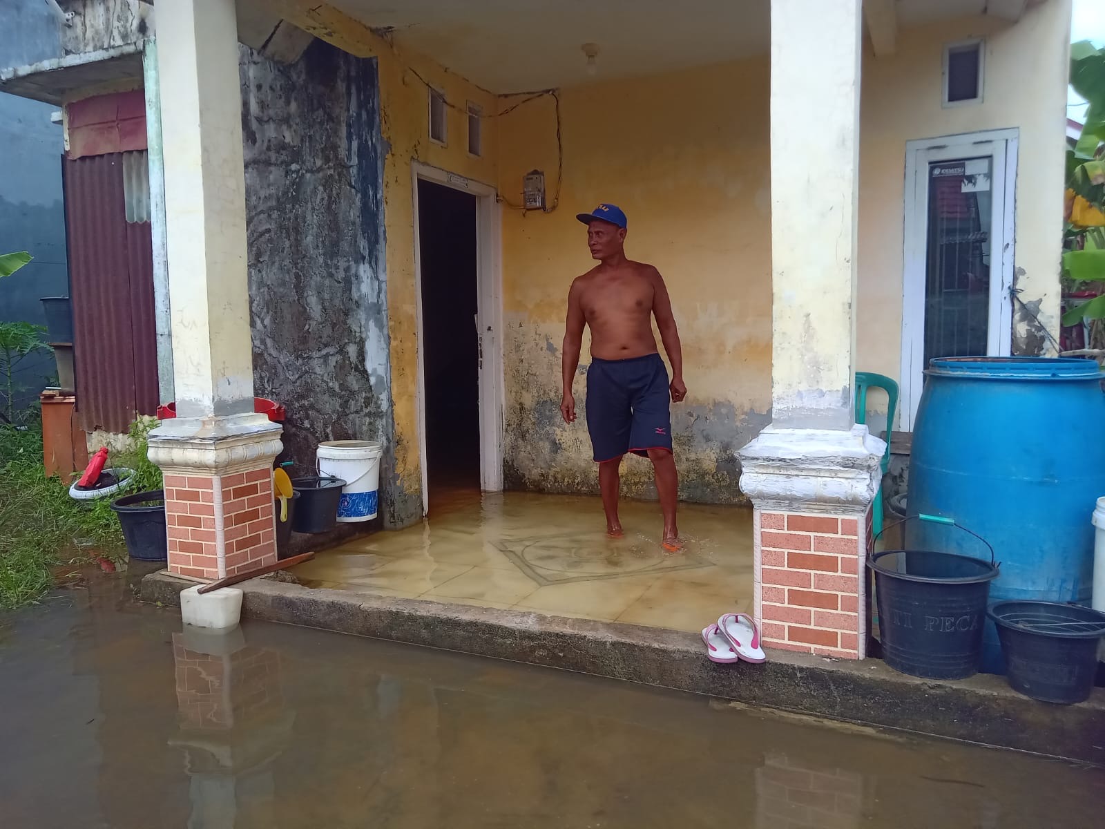 Banjir Rendam Perumahan Prima Indah, Warga Harap Solusi dari Pemkot Bengkulu