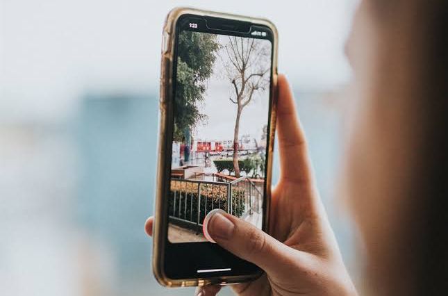 Tips Hasilkan Foto dan Video Apik dengan HP Apple, Salah Satunya Nyalahkan Grid Layar, Yuk Cek yang Lainnya 