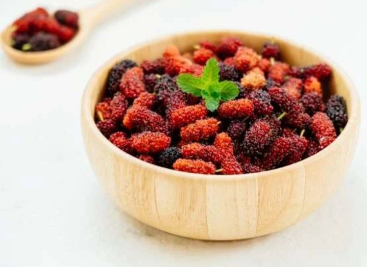 Ada 6 Dampak Buruk Konsumsi Buah Berry Secara Berlebihan, Apa Saja?