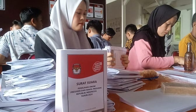 KPU Kota Bengkulu Mulai Lakukan Pelipatan Surat Suara Pemilu 2024