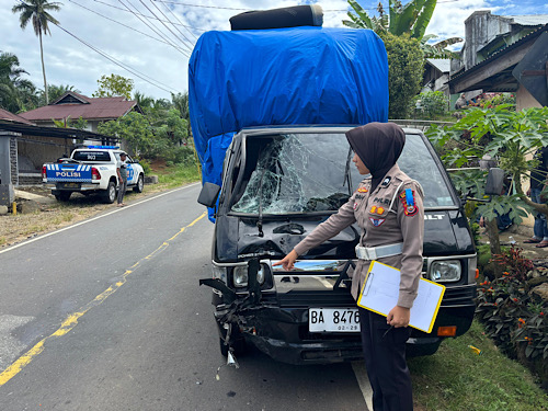 Kecelakaan di Jalan Lintas Seluma, Beat Tabrak L300, 1 Luka Berat