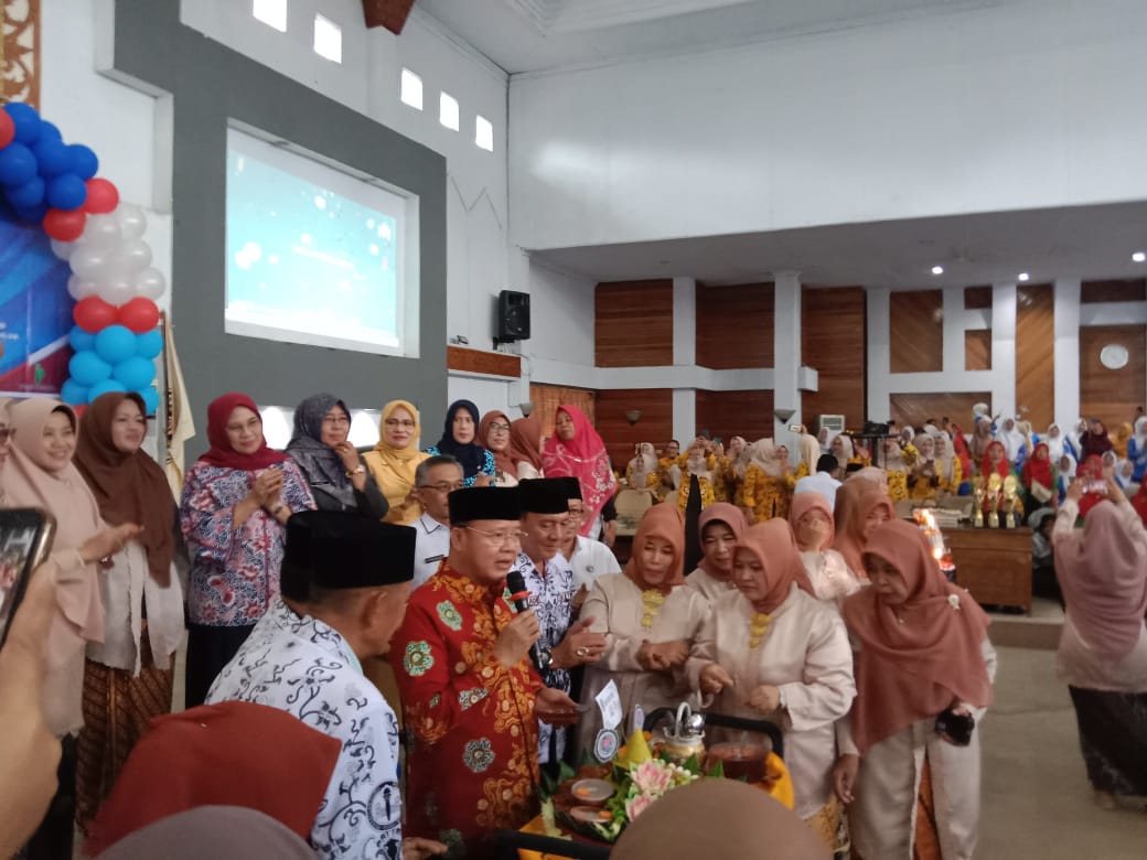 Gubernur Bengkulu Soroti Peran Vital Guru TK/PAUD dalam Pembentukan Kepribadian Anak-Anak