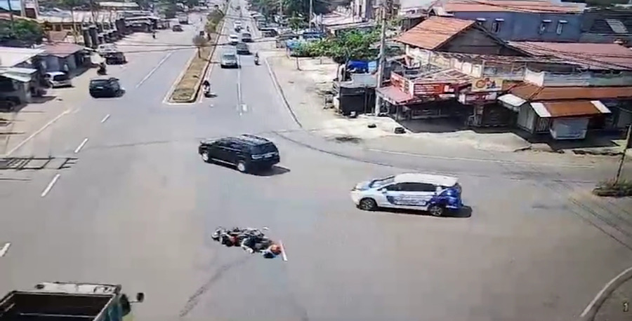 Tabrak Lari Terekam CCTV, Nenek 83 Tahun di Kota Bengkulu Terkapar, Fortuner Hitam Kabur