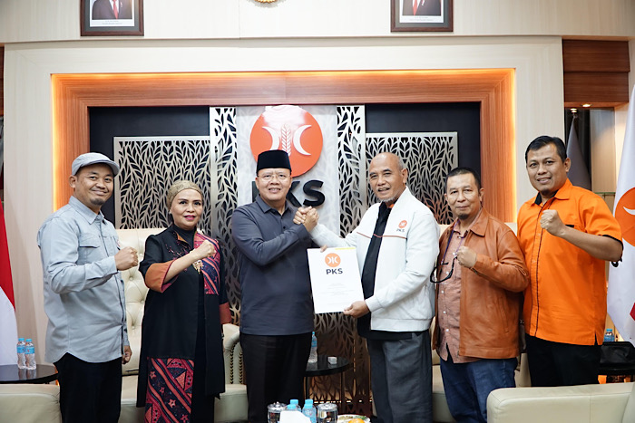 Terima Dukungan PKS, Rohidin-Meriani Komitmen Bangun Bengkulu