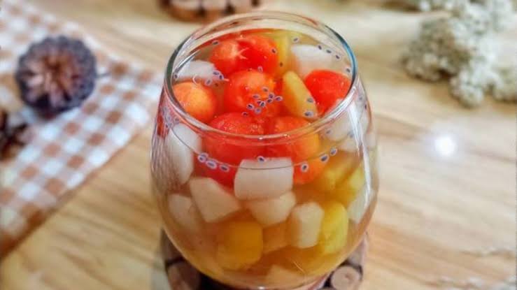 Cuma 10 Menit! Cara Membuat Es Buah Segar Klasik yang Praktis untuk Hidangan Buka Puasa