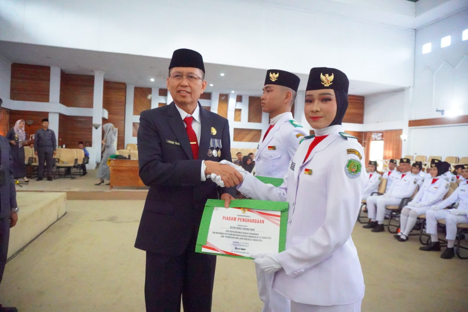 Paskibraka Provinsi Bengkulu 2023 Resmi Dibubarkan, Ini Pesan Sekda Isnan Fajri