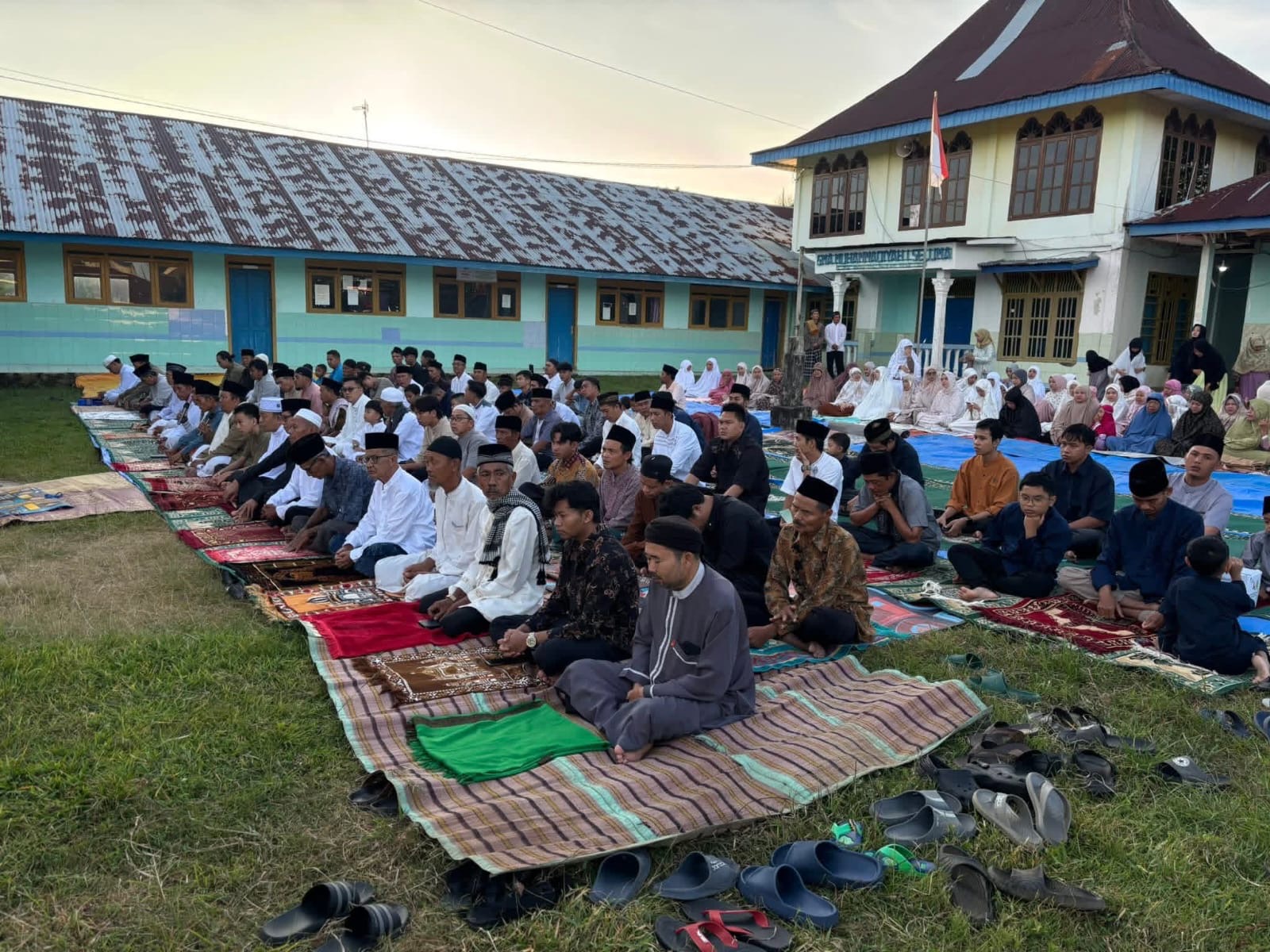 Gema Takbir di Bumi Serawai, Ribuan Warga Muhammadiyah Seluma Rayakan Idulfitri dengan Kedamaian