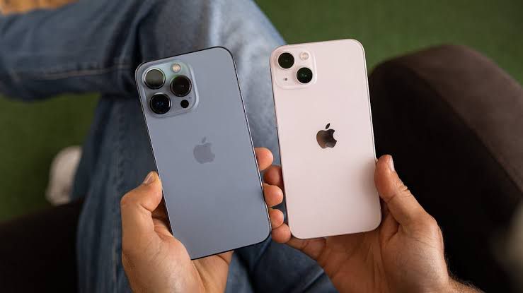 Pilih iPhone 13 atau iPhone 13 Pro? Yuk Simak Perbandingan Spesifikasinya di Sini 