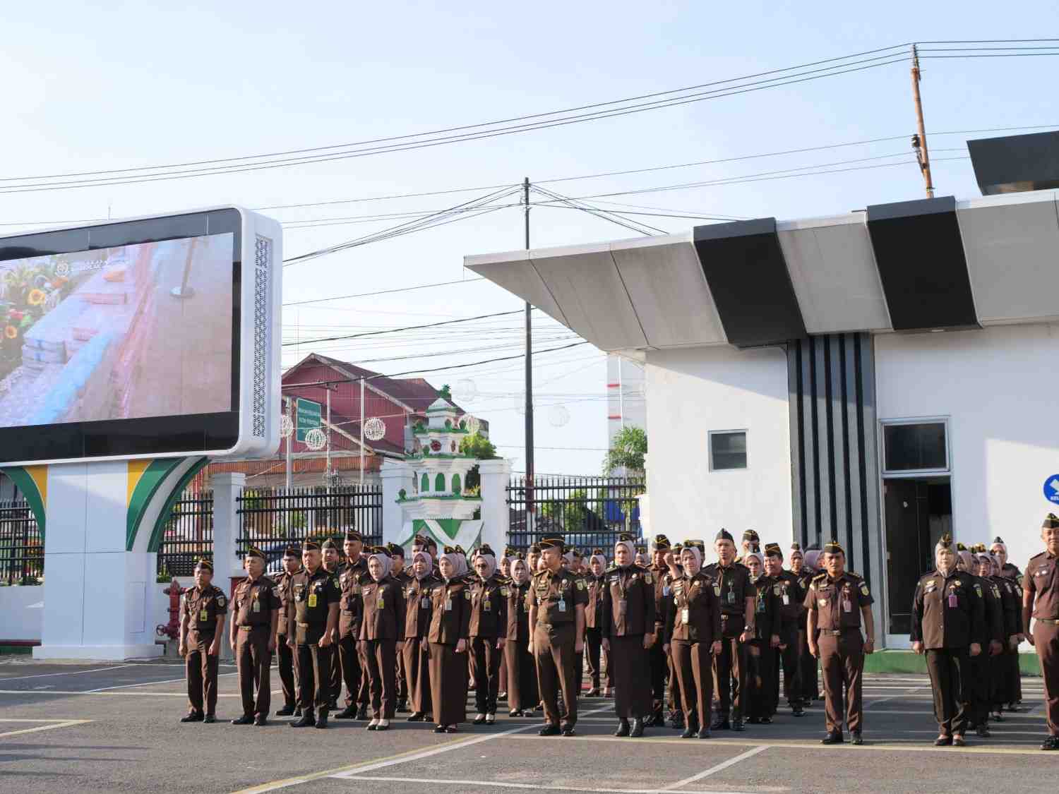 Tekankan Disiplin dan Integritas, Kejati Bengkulu Gelar Apel Pagi untuk Seluruh Pegawai