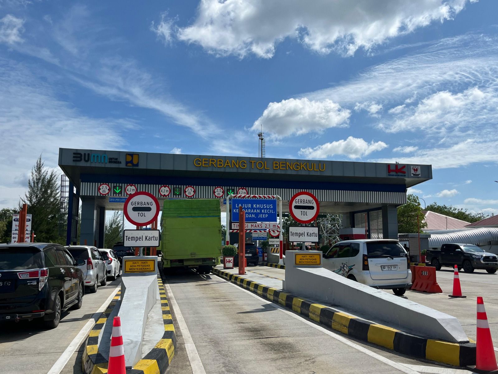 Penghujung Tahun, Kendaraan Melintas di Tol Bengtaba Capai 7.327 Hingga Malam Tahun Baru 