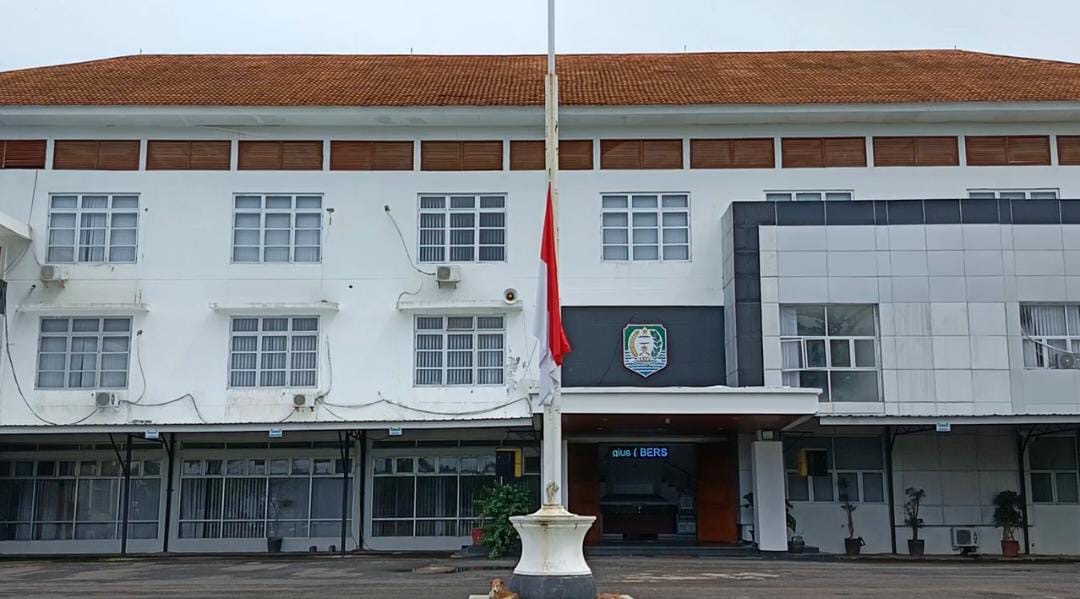 Bupati Kaur Lismidianto Wafat, Pemda Imbau Pasang Bendera Setengah Tiang Selama 3 Hari