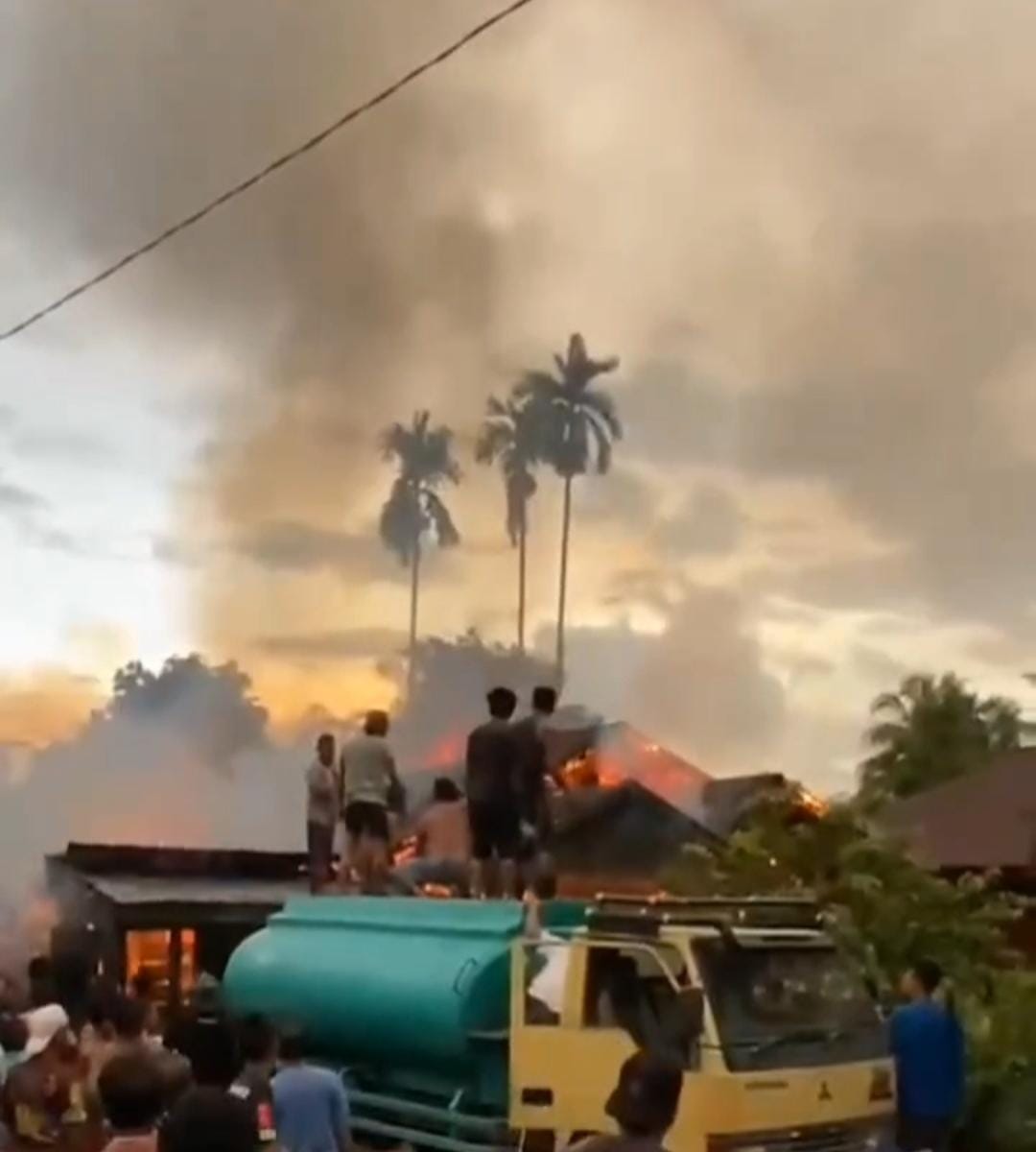 Kebakaran Hanguskan Satu Unit Rumah di Desa Lubuk Jale Bengkulu Utara