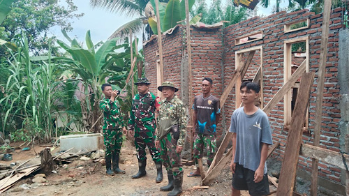 Kodim 0425/Seluma Pacu Pengerjaan Rumah Layak Huni di Desa Lubuk Lagan