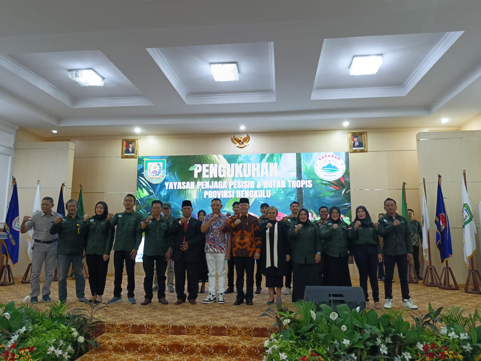 Ini Pesan Gubernur Rohidin Usai Pengukuhan Yayasan Penjaga Pesisir dan Hutan Tropis Bengkulu 