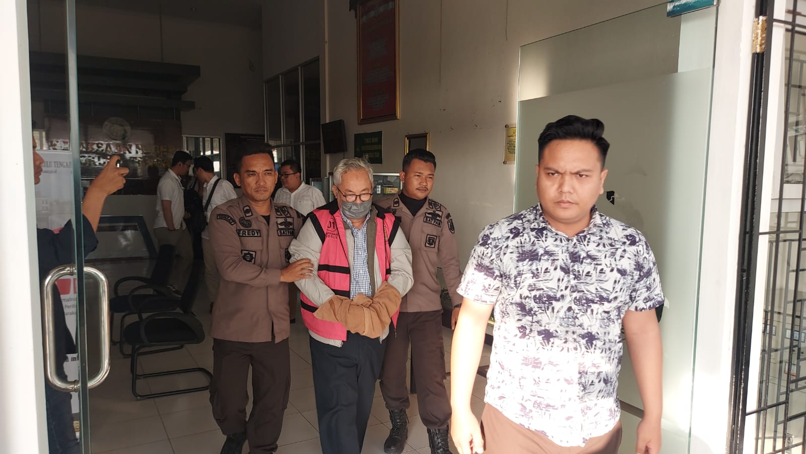 Satu Tersangka Korupsi RDTR Bengkulu Tengah Ditahan, Sempat Mangkir Karena Sakit