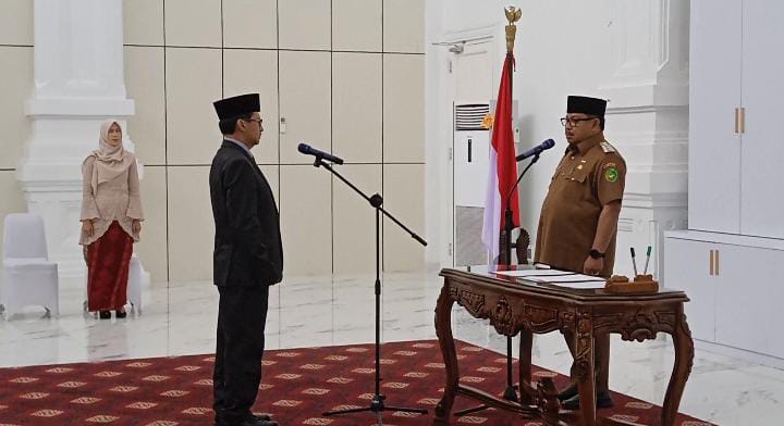 Sah! Eka Rika Rino Resmi Dilantik Jadi Penjabat Sekda Kota Bengkulu 