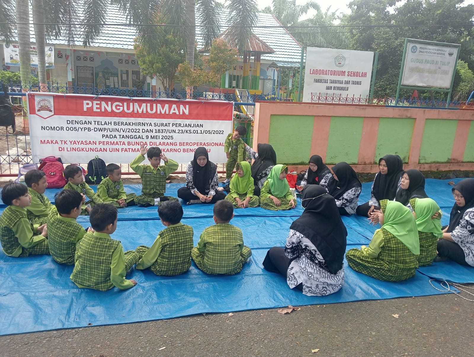 TK Permata Bunda Masih Disegel UINFAS Bengkulu, Siswa Terpaksa Belajar di Luar Gedung