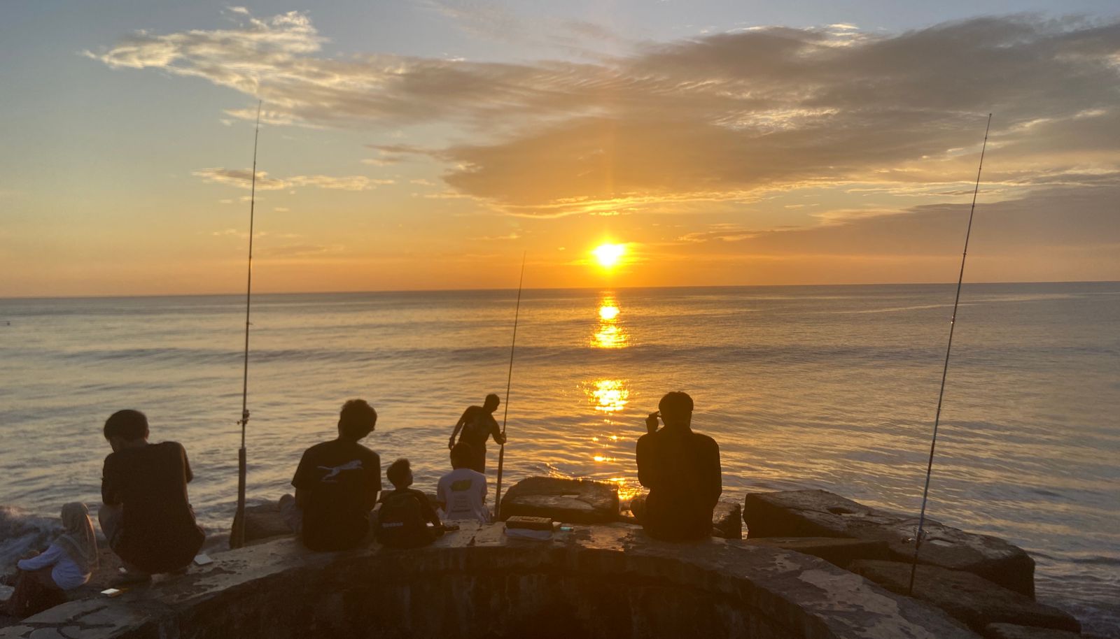 Pantai Malabero Bengkulu, Surga Tersembunyi Bagi Para Pemancing