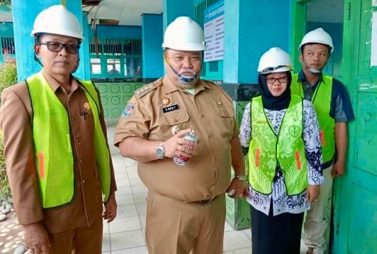 Bagian dari Program Revitalisasi, 4 Ruang Belajar SMPN 4 Bengkulu Selatan Mulai Direhab