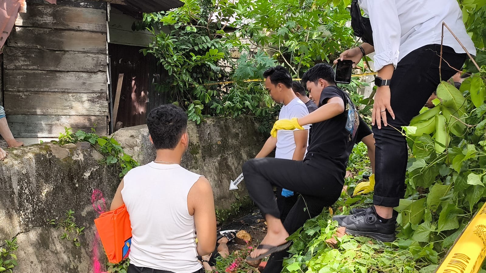 Meninggalnya Frengki, Pemuda yang Ditemukan di Selokan Kawasan Kebun Geran Masih Tanda Tanya