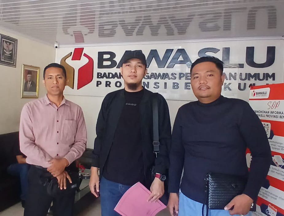 Tim Pemenangan Salah Satu Cagub Bengkulu Dilaporkan ke Bawaslu Terkait Money Politik