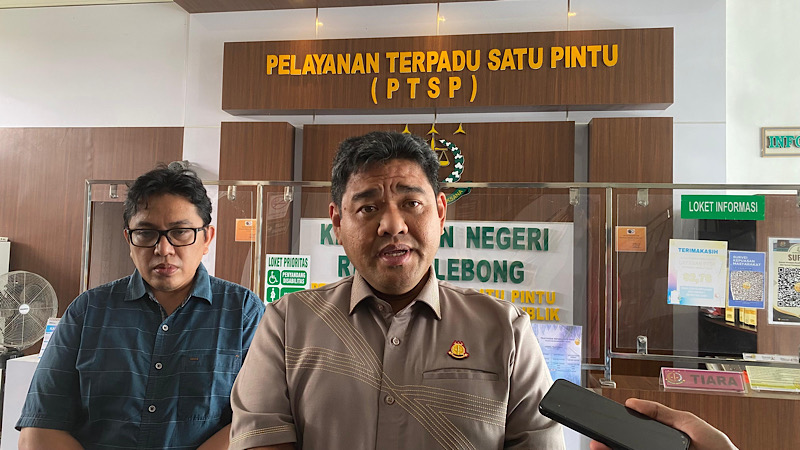 Diperiksa Kejari, Eks Bupati Rejang Lebong Terseret Kasus Dugaan Korupsi