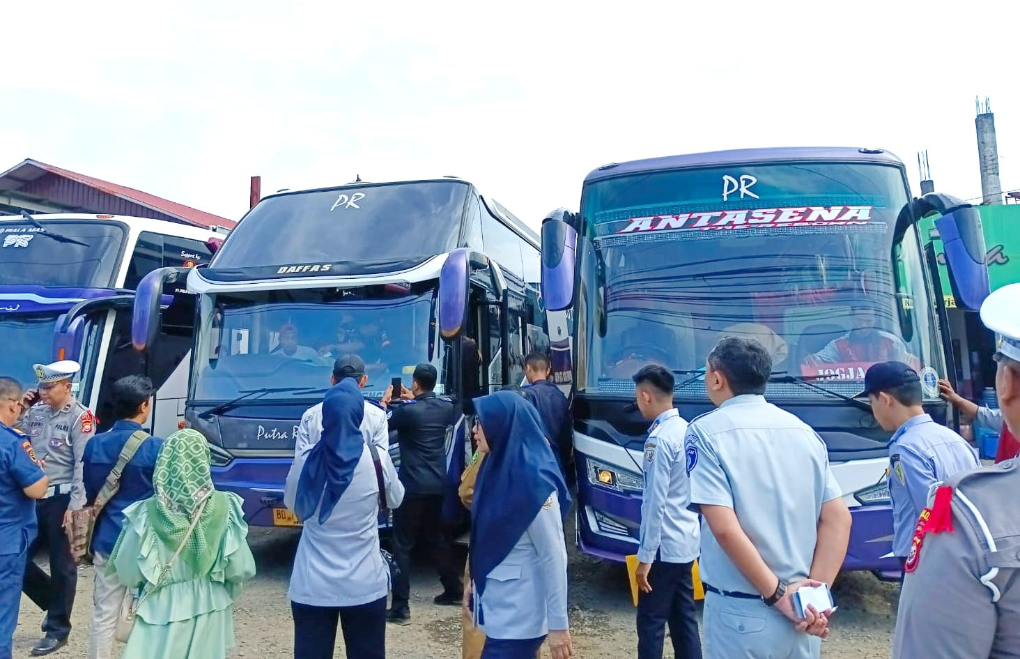 Ram Check Jelang Nataru, Tim Gabungan Temukan 1 Unit Bus Tidak Layak Jalan