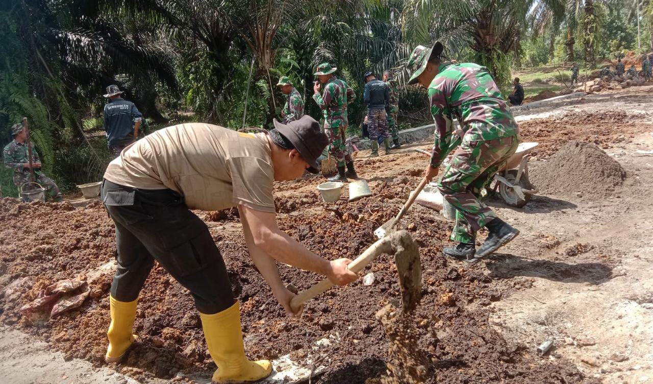 Sinergitas TNI-Polri Dalam Program TMMD Reguler, Percepat Pemerataan Pembangunan Kota Bengkulu