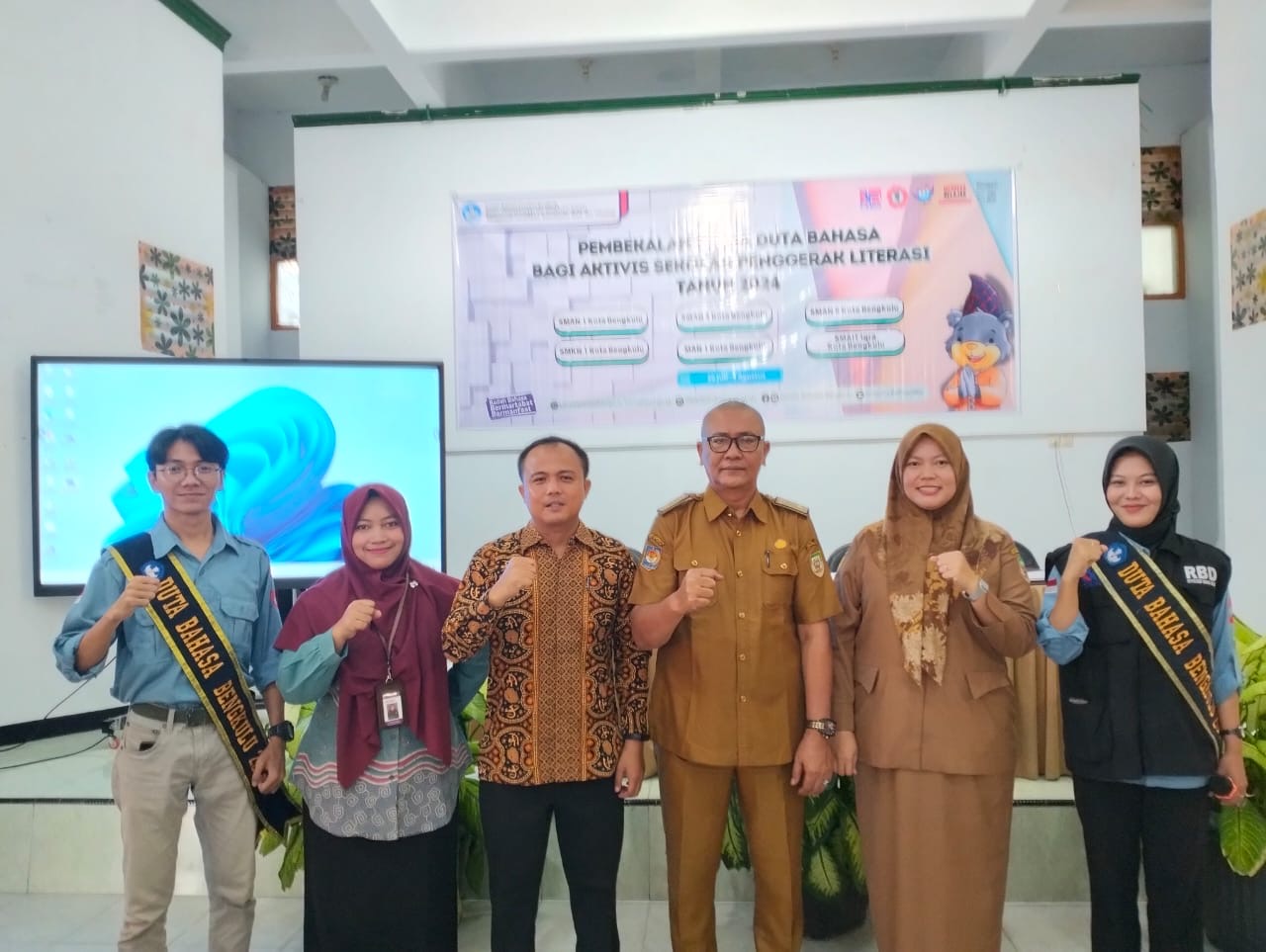 Kantor Bahasa Provinsi Bengkulu Gelar Pembekalan Krida Duta Bahasa di SMKN 1 