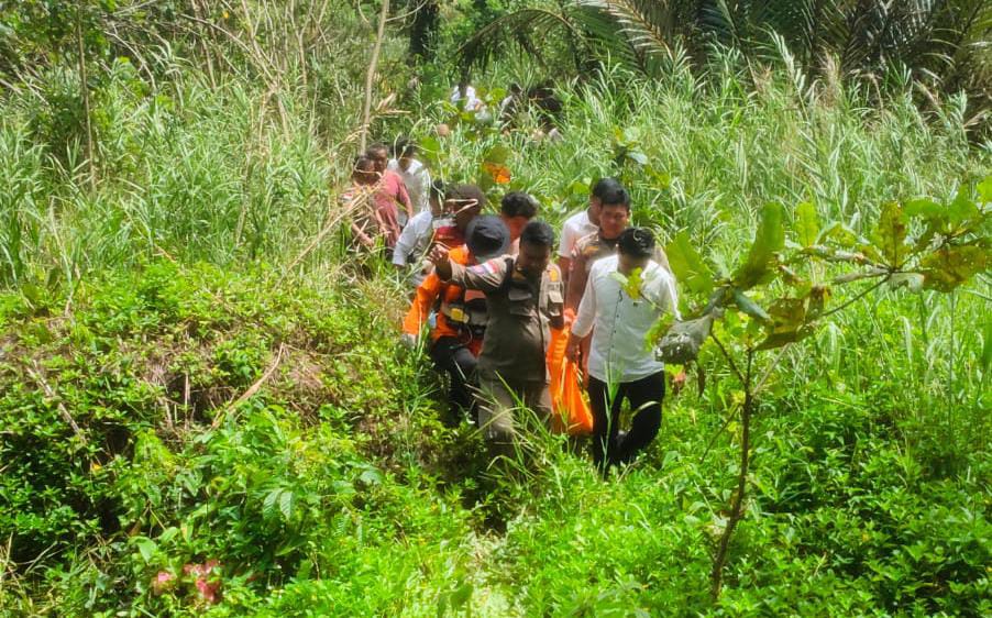 Mayat Pria Ditemukan Terlungkup di Pantai Kualo Kota Bengkulu, Jenazah Dibawa ke RS Bhayangkara
