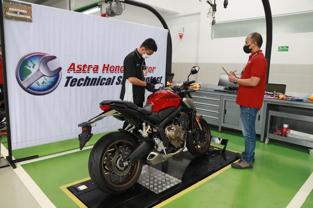 Skuad Teknisi Honda Wakili Indonesia dalam Asia Oceania Contest 2023 di Thailand