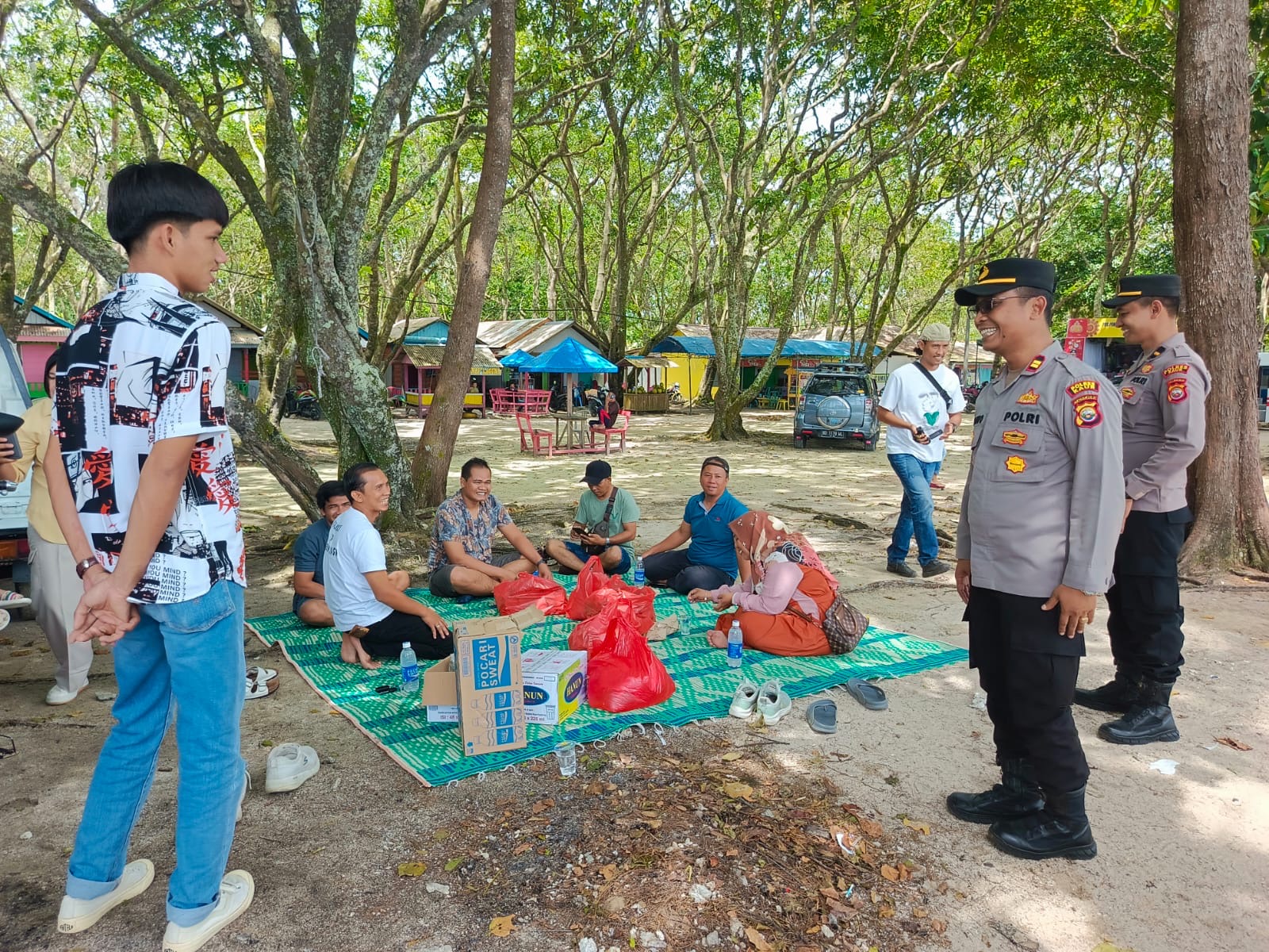 Polisi Imbau Pengunjung Pantai Laguna Kaur Tidak Mandi di Laut