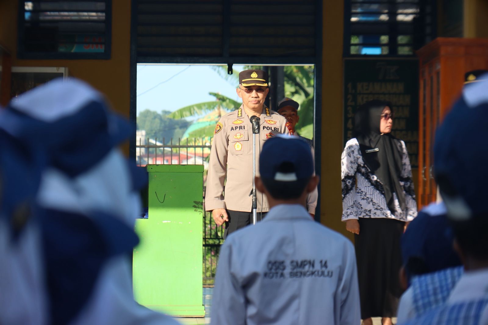 Police Goes To School, Polda Bengkulu Tanamkan Disiplin di SMP se-Kota
