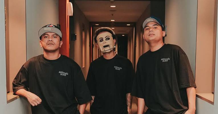 HUT RB ke-24 Hadirkan NDX AKA, Tiket Bisa Didapat di Artatix, Kantor RB dan Harian Radar