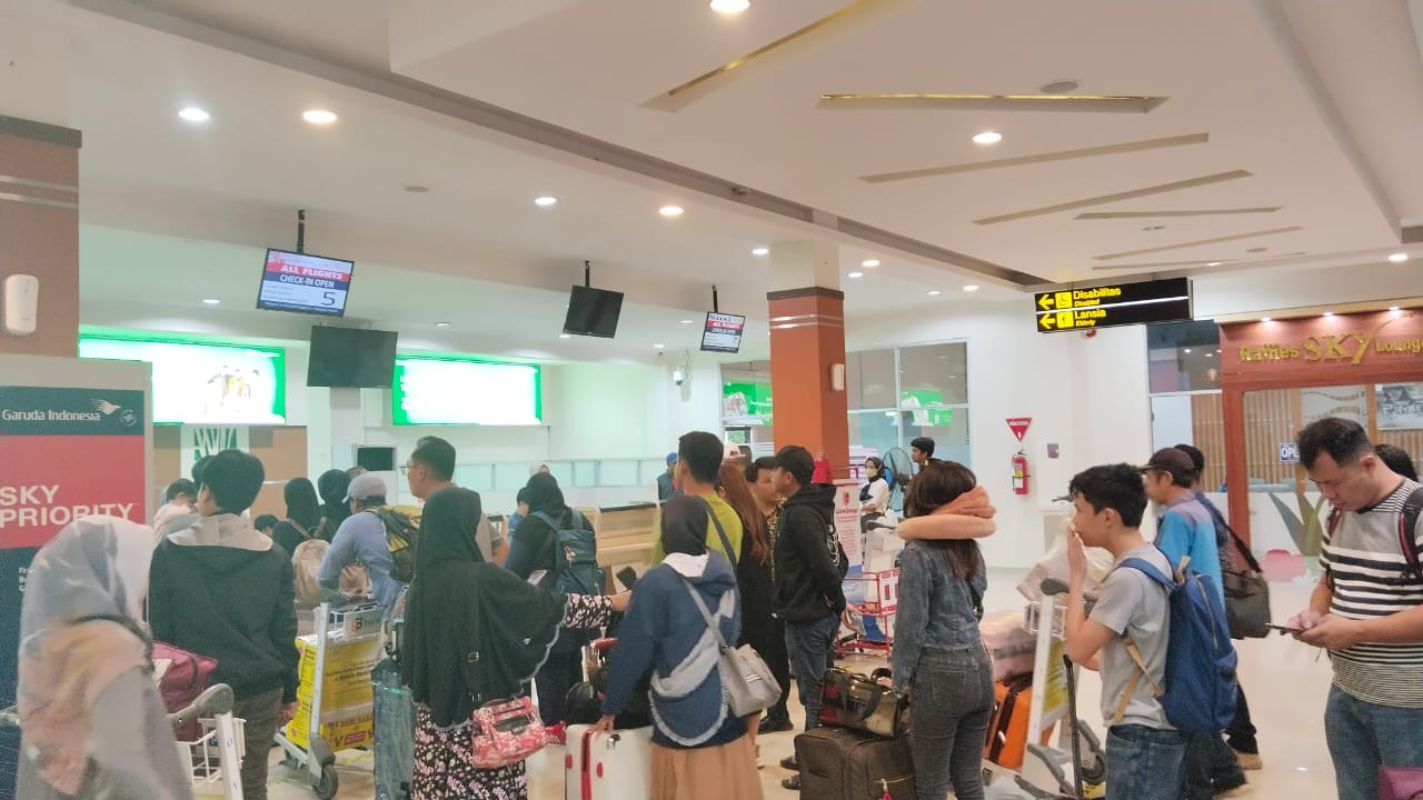 Bandara Fatmawati Soekarno Bengkulu Mulai Dipadati Penumpang Arus Mudik 