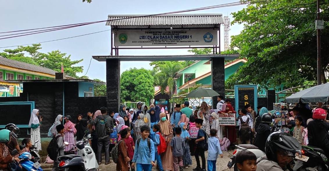 Kegiatan Belajar Mengajar di SDN 1 Kota Bengkulu Kembali Normal Pasca Disegel Wali Murid