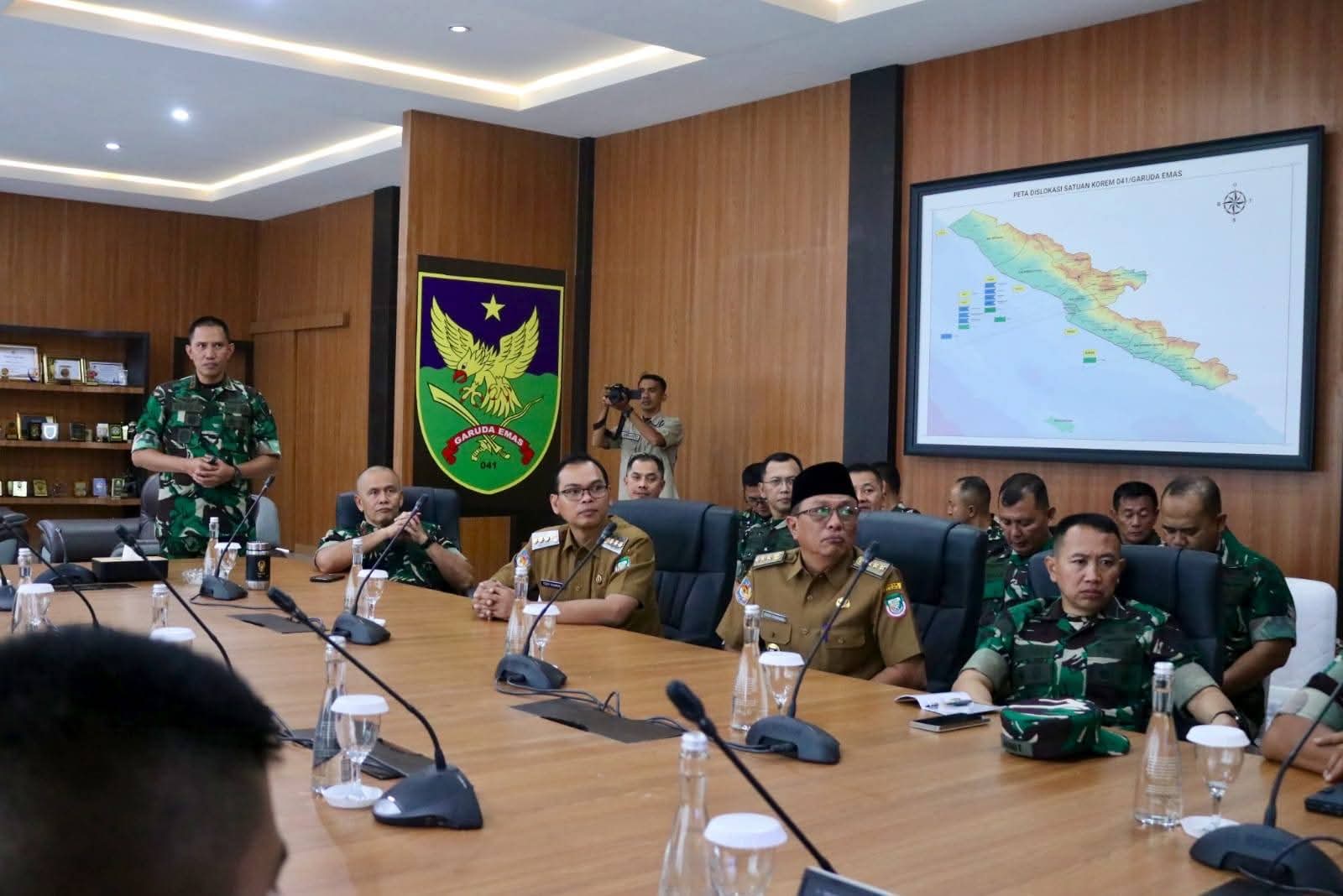 Lahan Latihan Tempur 100 Hektar di Seluma Resmi Dihibahkan untuk Kodim 0425