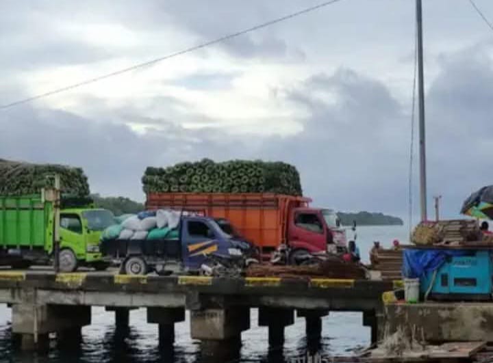 Pelayaran ke Pulau Enggano Tertunda Akibat Cuaca Ekstrem: Kebutuhan BBM Habis hingga Hasil Pertanian Rusak