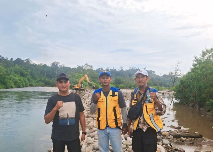 Tekan Risiko Abrasi, Pemkab Bengkulu Selatan Pasang 200 Bronjong di Bendungan Selebang
