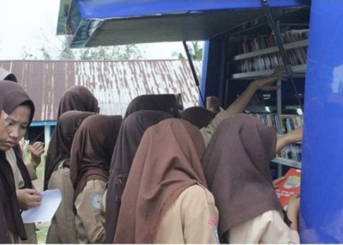 Layanan Perpustakaan Keliling Disambut Antusias Oleh Pelajar di Kota Bengkulu