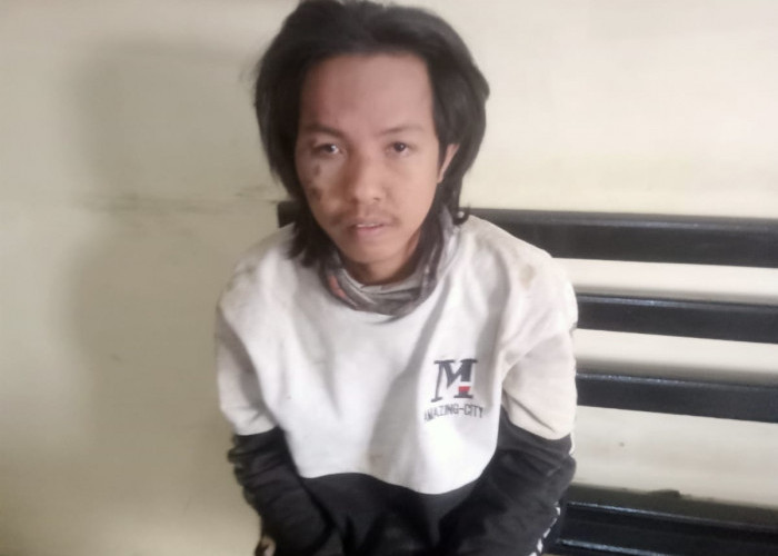 Terbangun Suara Besi, Warga Seluma Gagalkan Aksi Pencurian Pelek Mobil, 1 Pelaku Jadi Bulan-bulanan