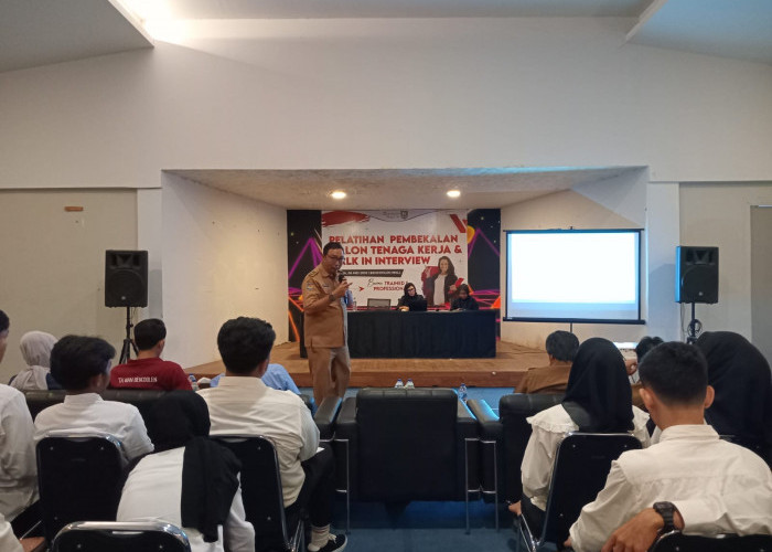 110 Calon Tenaga Kerja Ikuti Pelatihan Pembekalan dan Walk In Interview Disnakertrans Bengkulu